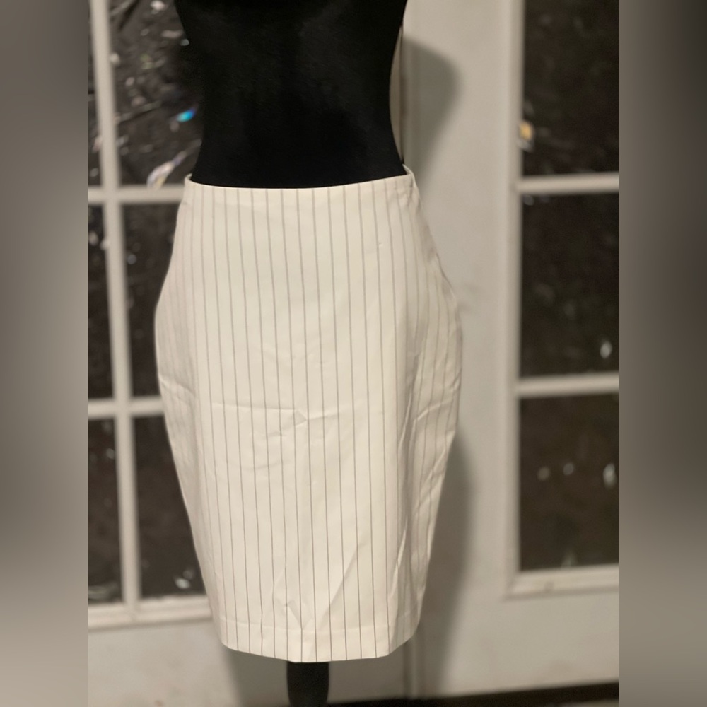 Express white with black pinstripes skirt